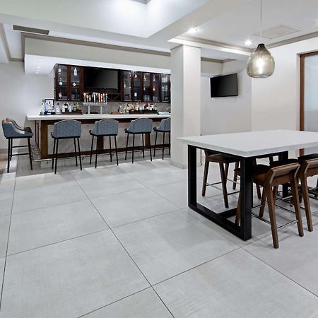 Hilton Garden Inn Albuquerque Airport Екстериор снимка