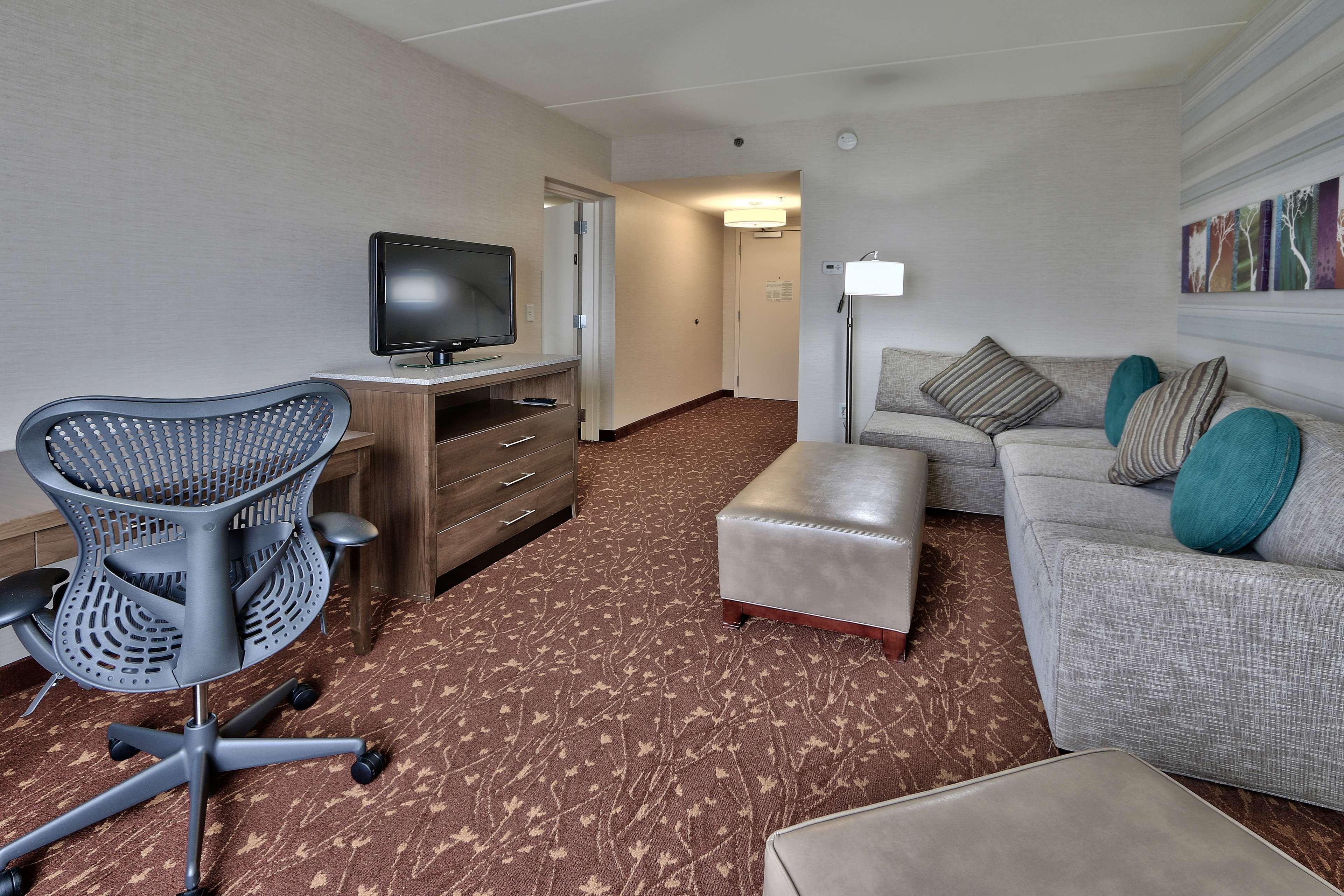 Hilton Garden Inn Albuquerque Airport Екстериор снимка