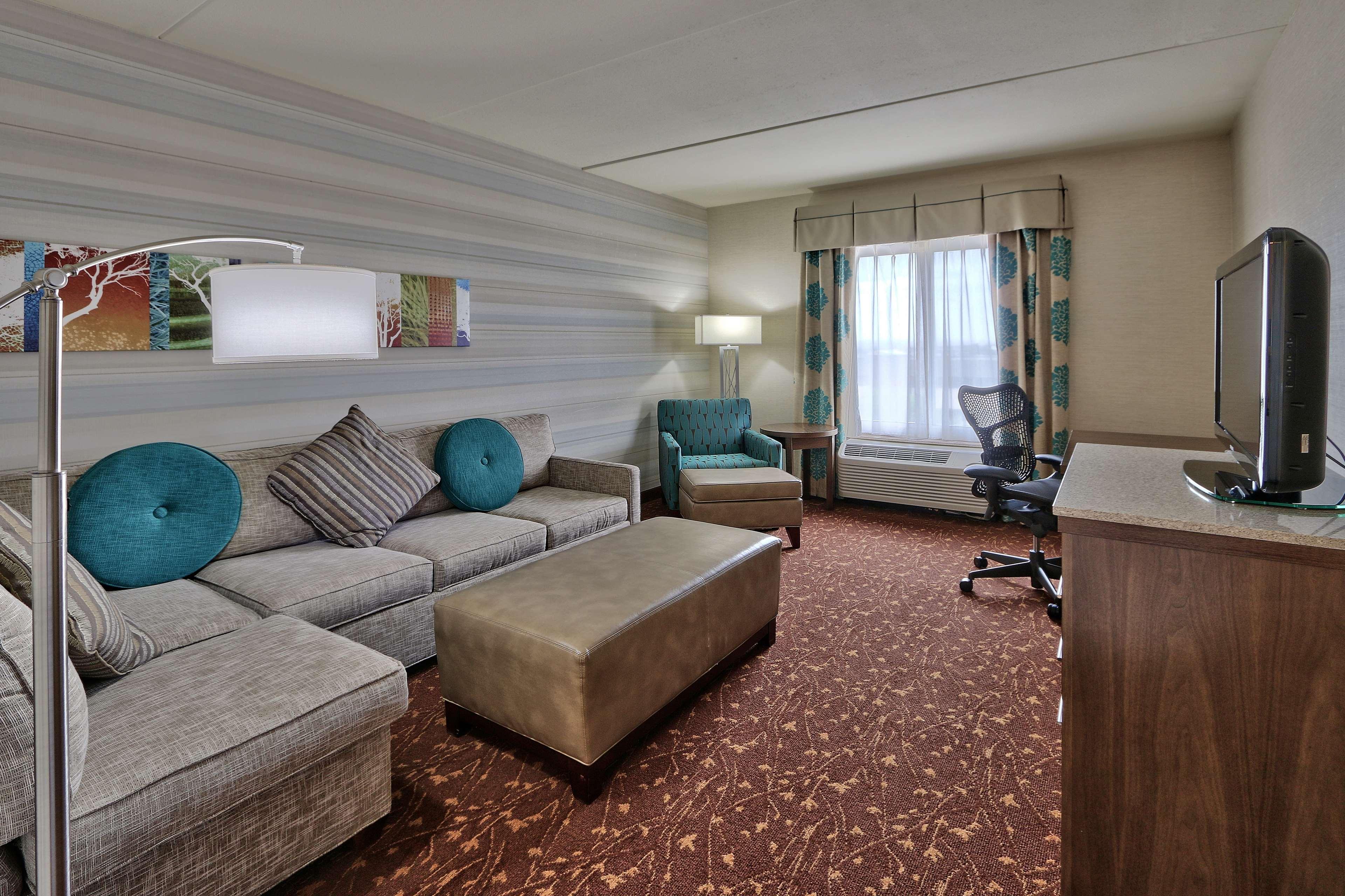 Hilton Garden Inn Albuquerque Airport Екстериор снимка