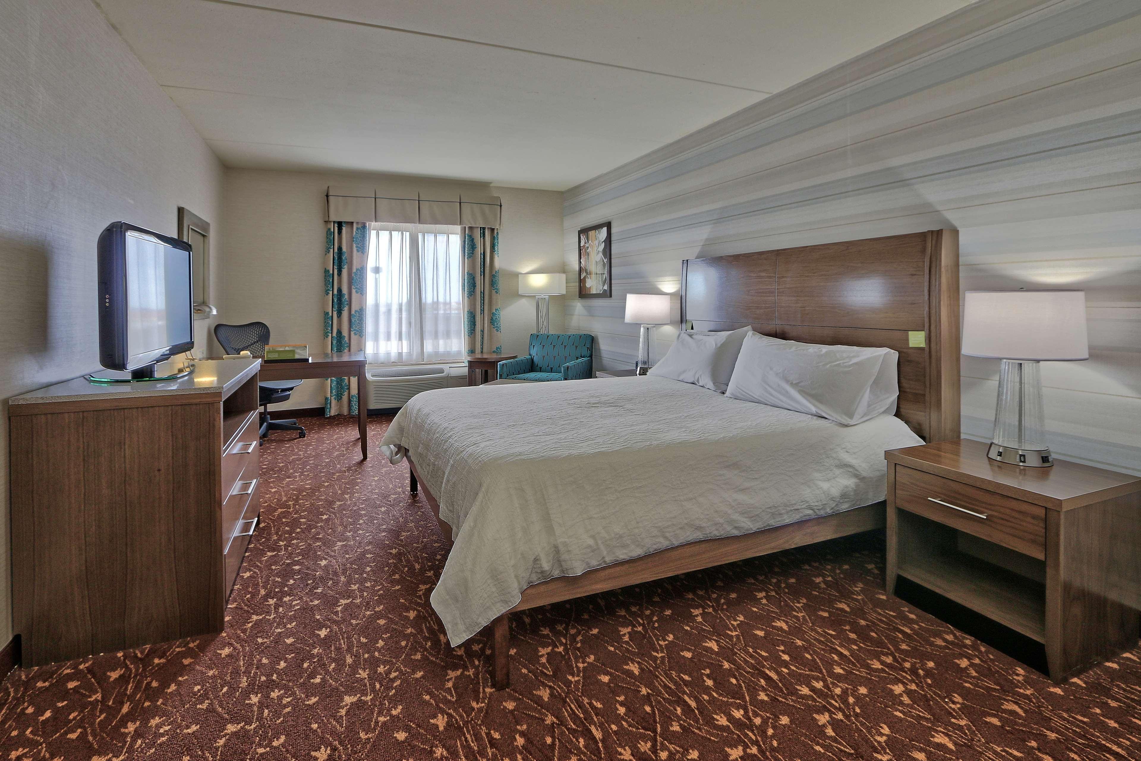 Hilton Garden Inn Albuquerque Airport Екстериор снимка