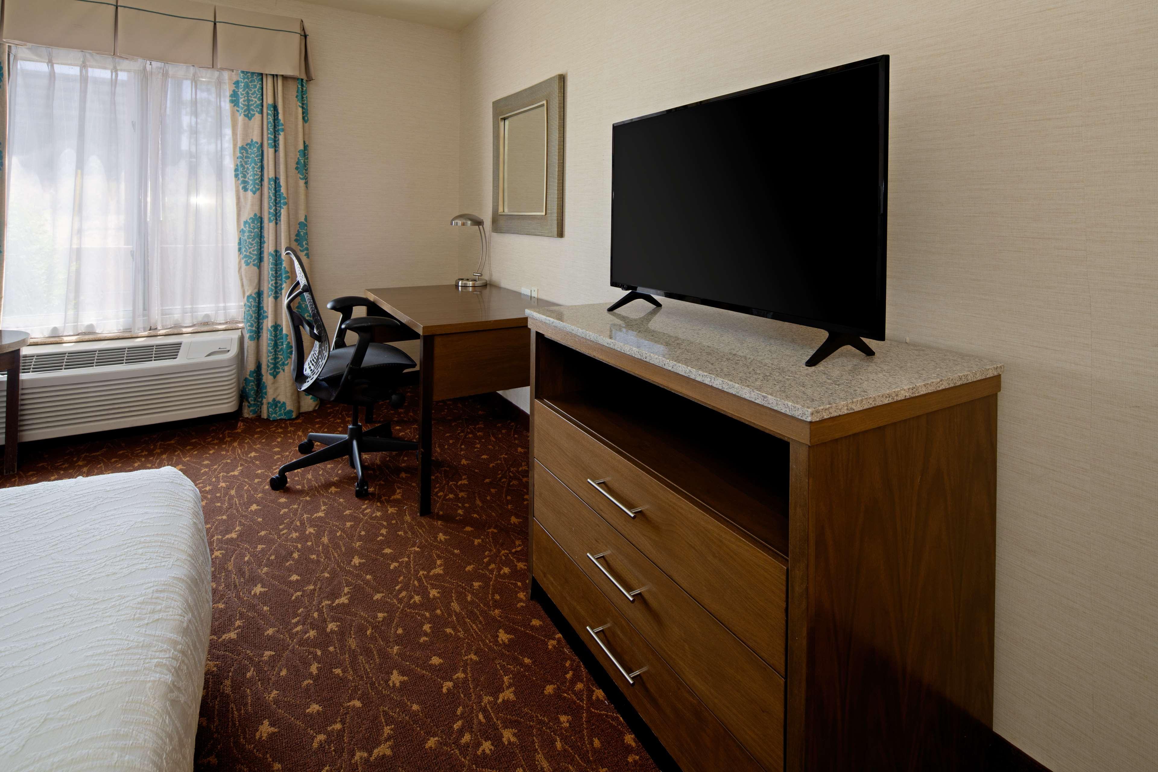 Hilton Garden Inn Albuquerque Airport Екстериор снимка