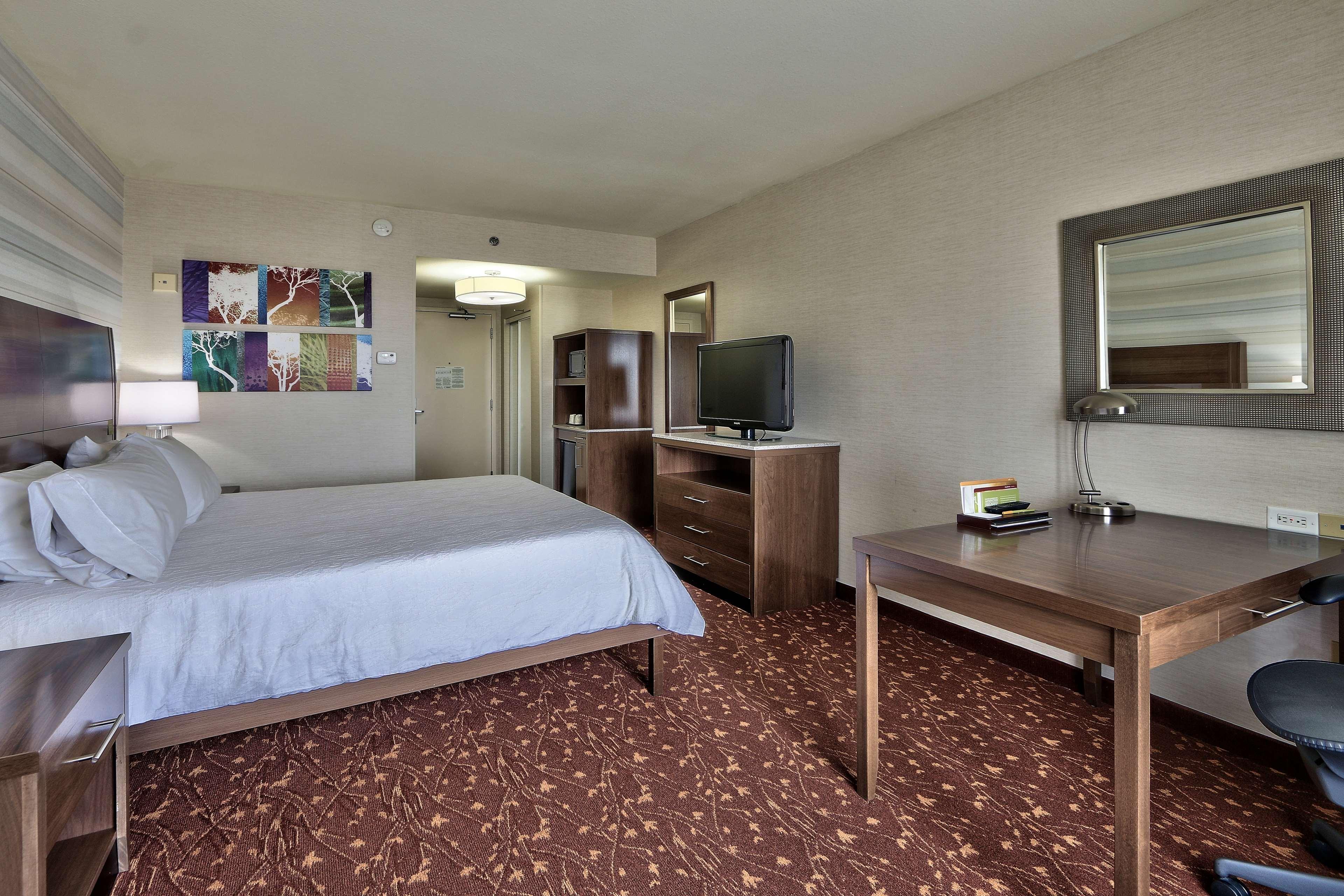 Hilton Garden Inn Albuquerque Airport Екстериор снимка