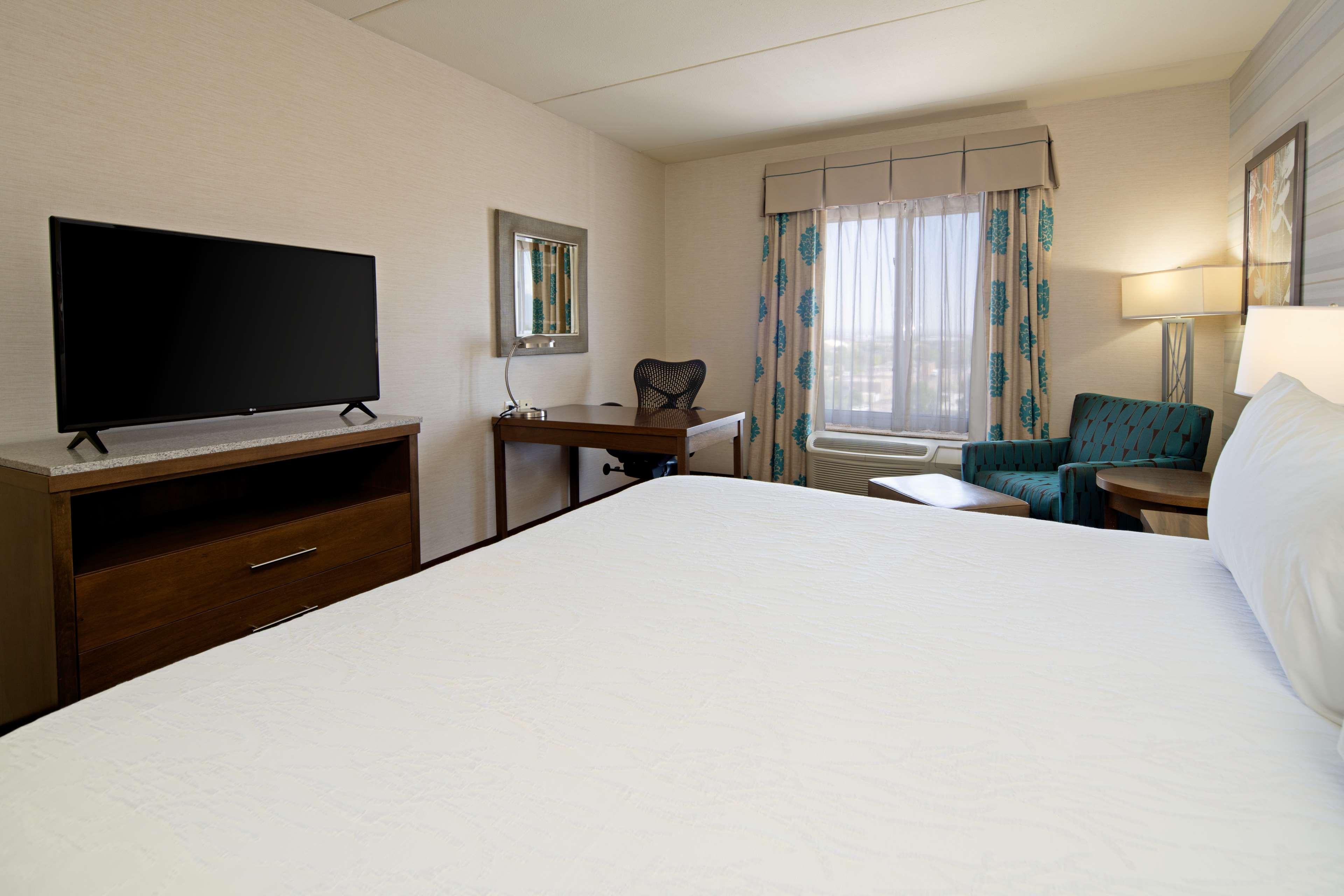 Hilton Garden Inn Albuquerque Airport Екстериор снимка