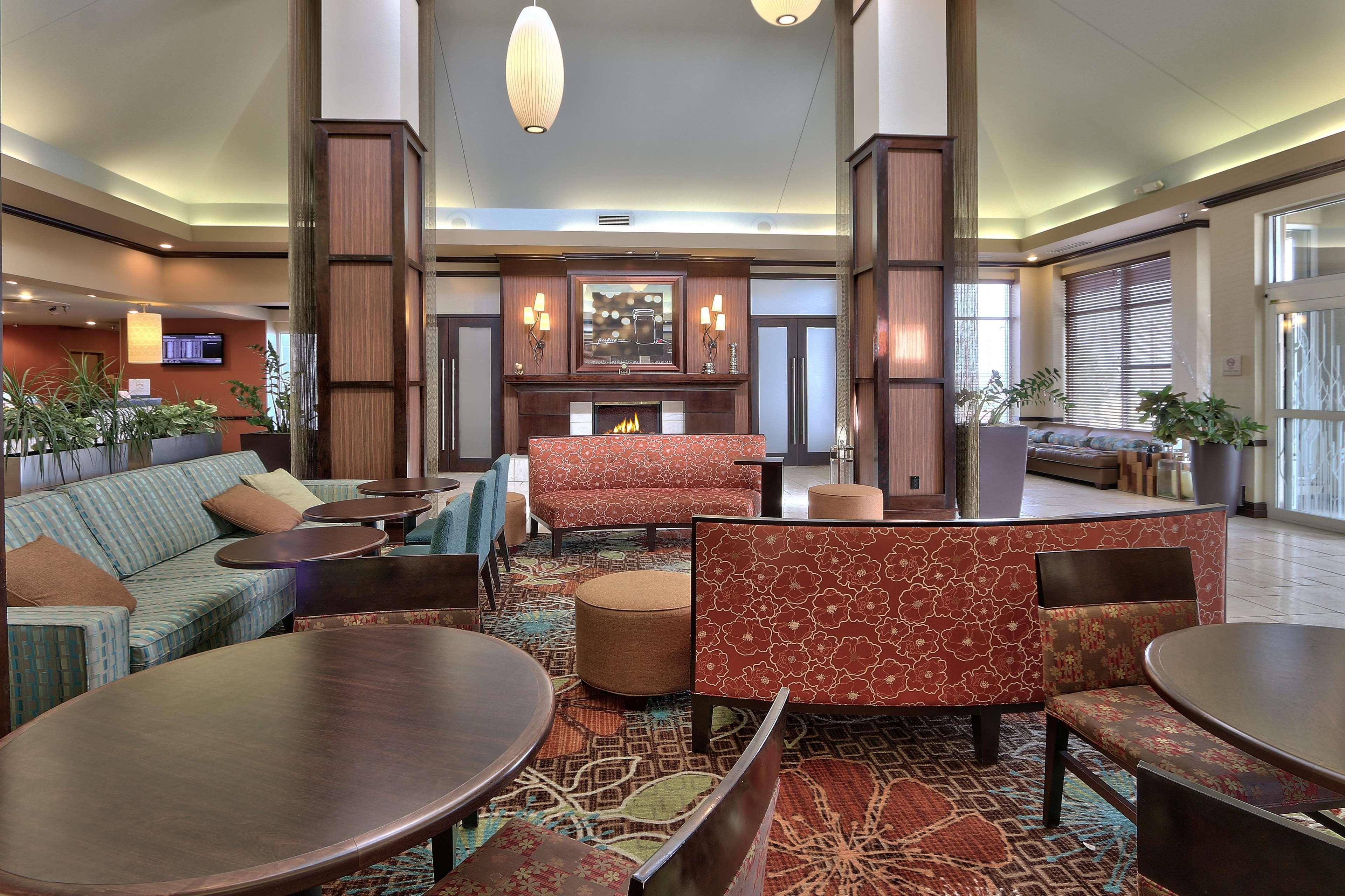 Hilton Garden Inn Albuquerque Airport Екстериор снимка