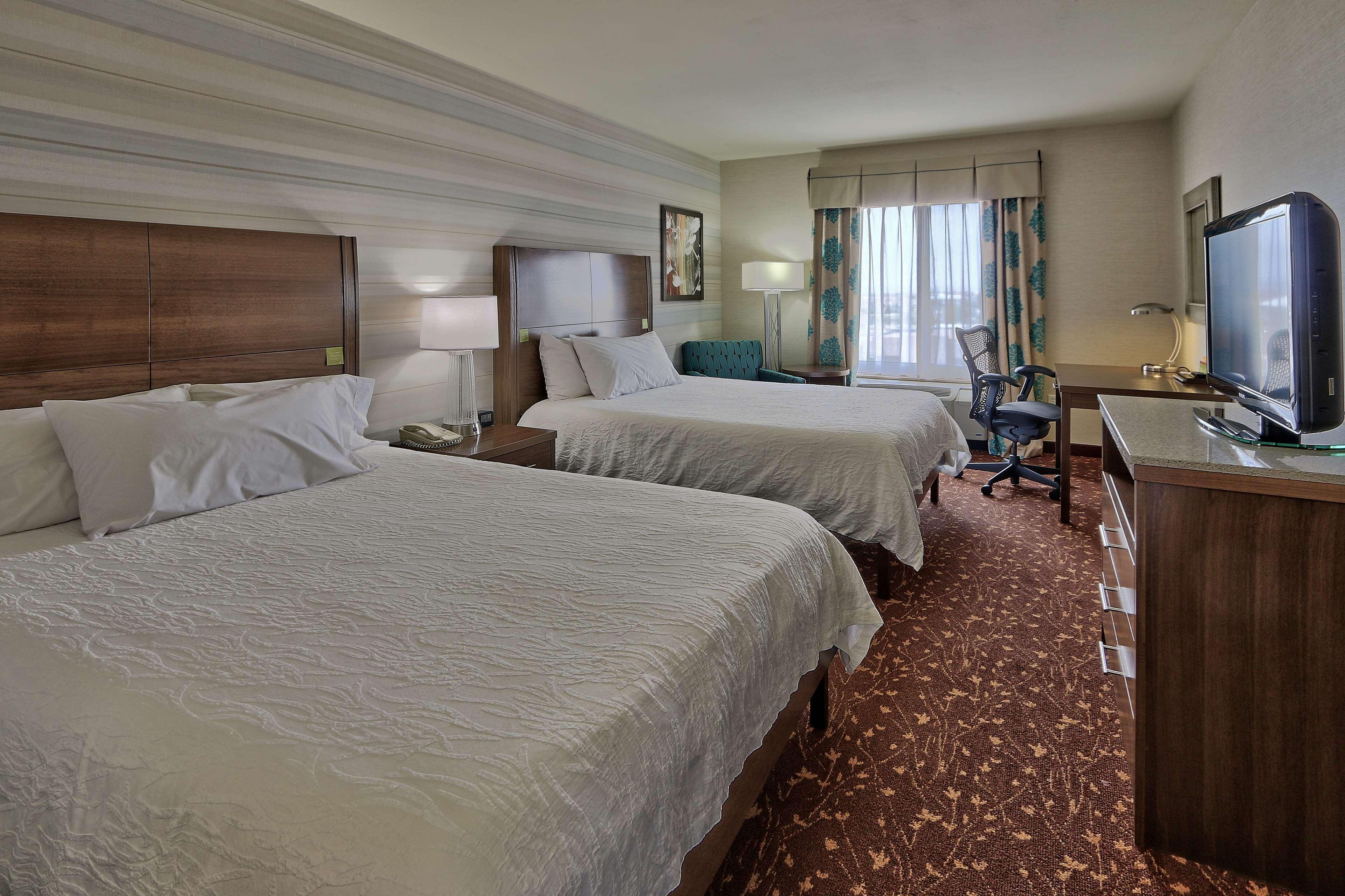 Hilton Garden Inn Albuquerque Airport Екстериор снимка