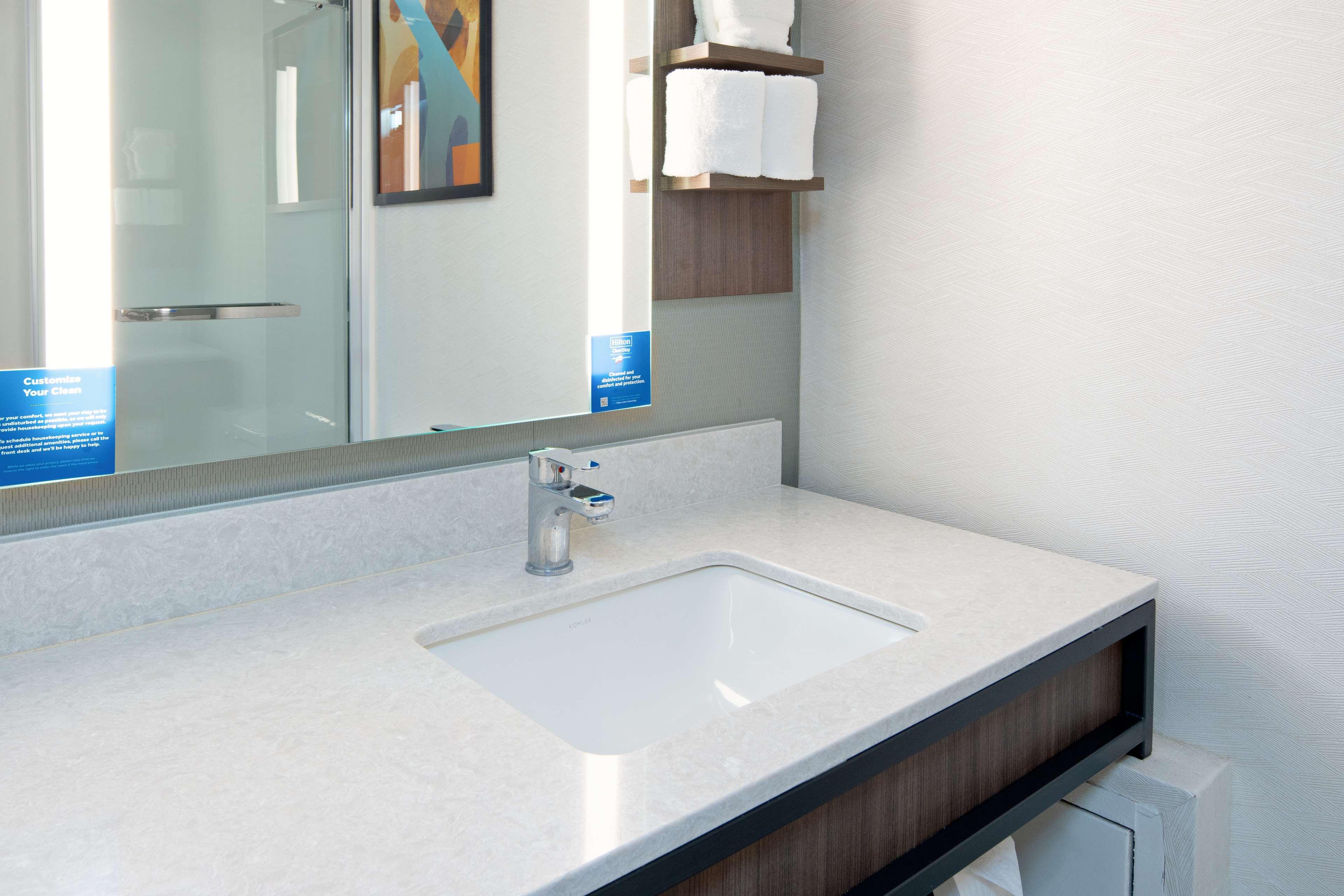 Hilton Garden Inn Albuquerque Airport Екстериор снимка