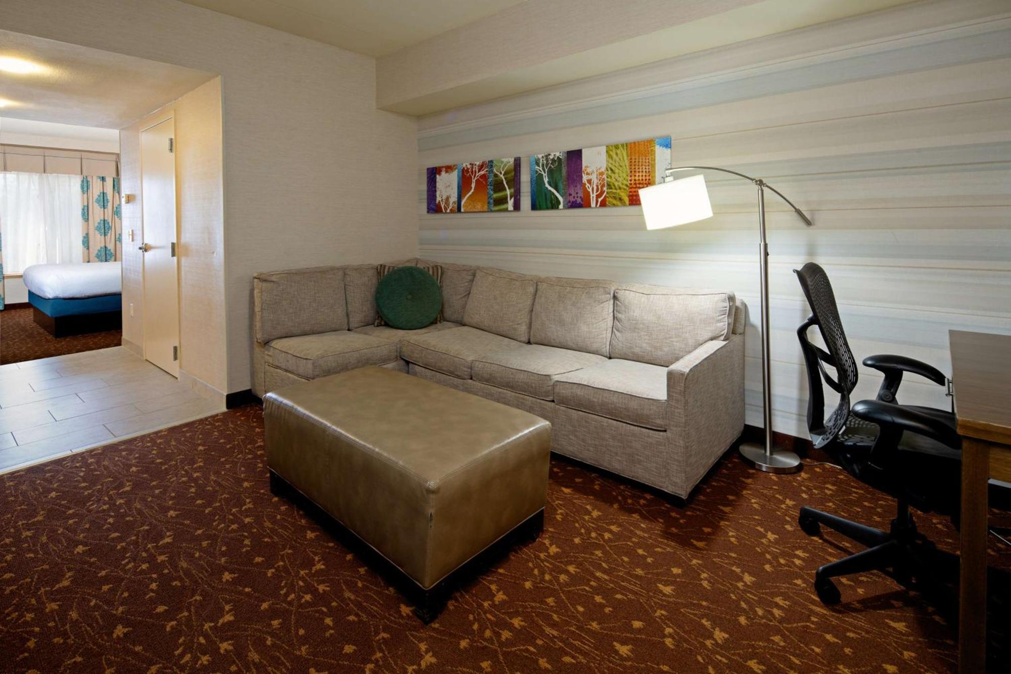 Hilton Garden Inn Albuquerque Airport Екстериор снимка