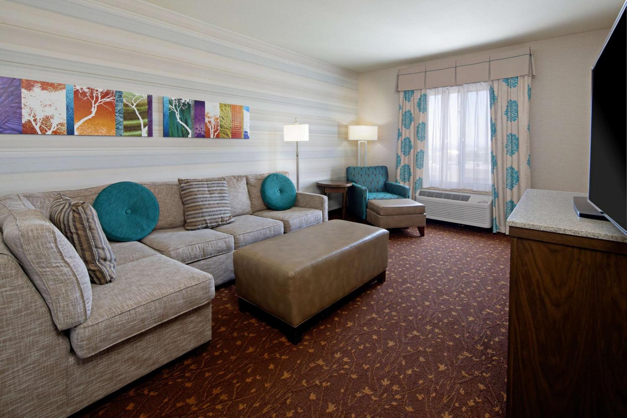 Hilton Garden Inn Albuquerque Airport Екстериор снимка